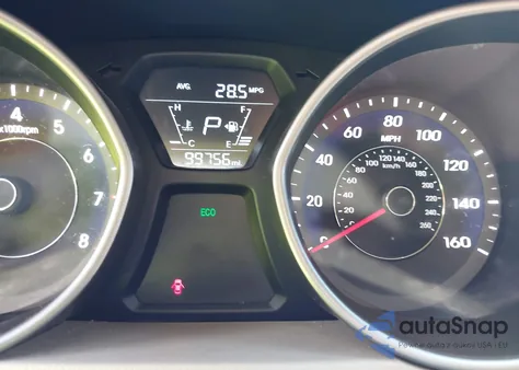 2014 Hyundai Elantra Limited z USA, uszkodzony, nr VIN 5NPDH4AE6EH528888